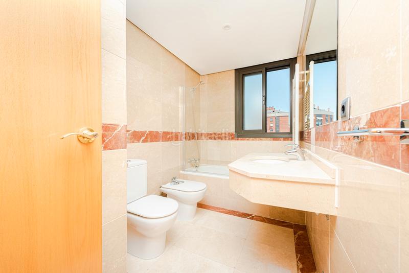 Foto b31ba4b1-9aa8-4d27-a55a-10d8bf4d76d5. Pis a ciudad de la habana 15 a Parquesol Valladolid