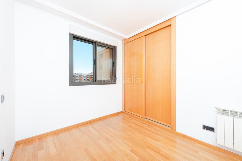 Foto f1aa9cb8-5691-4b98-87a2-54ad8b92665a. Pis a ciudad de la habana 15 a Parquesol Valladolid