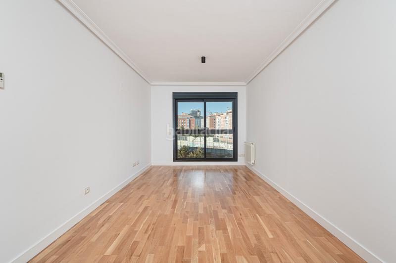 Foto cd7e1621-3941-45ee-b054-8d8dbdc415fb. Flat in planetario 1 in Legazpi Madrid