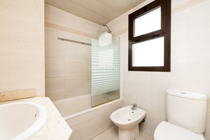 Foto 26991cd3-0883-4d24-9e1e-8ec46d2384b7. Piso en puentedey 5 en Ensanche de Vallecas-La Gavia Madrid