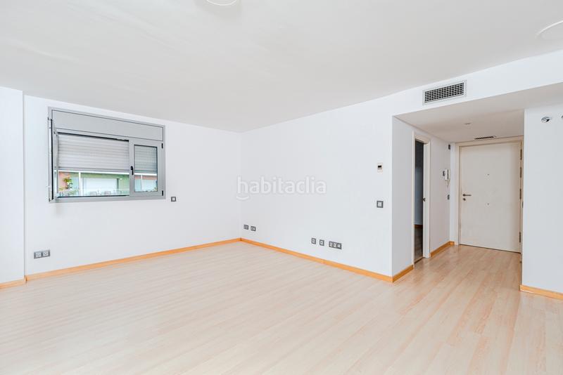 Foto e31b6581-bf3c-40f5-9b72-d27084137c82. Appartement dans princ. de viana 31 dans Sota el cami ral Granollers