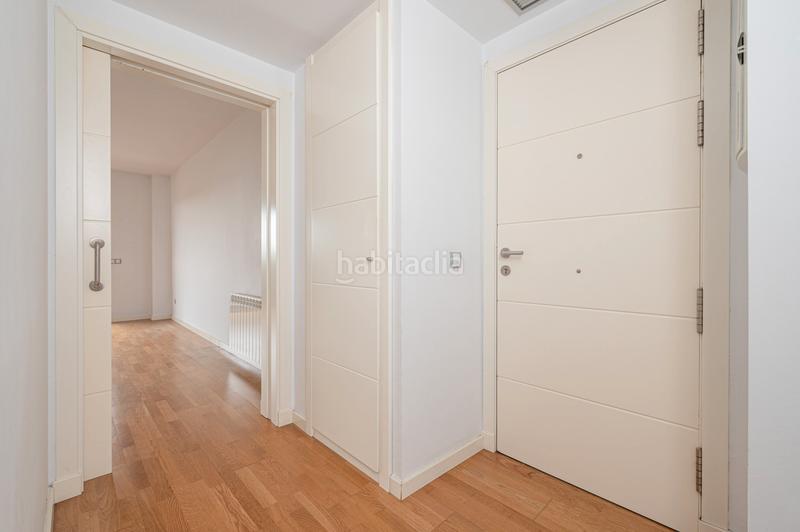 Foto d439ba29-6e39-4cab-9415-7da1c5752dfd. Appartamento in san juan de ortega 78 in Las Tablas Madrid