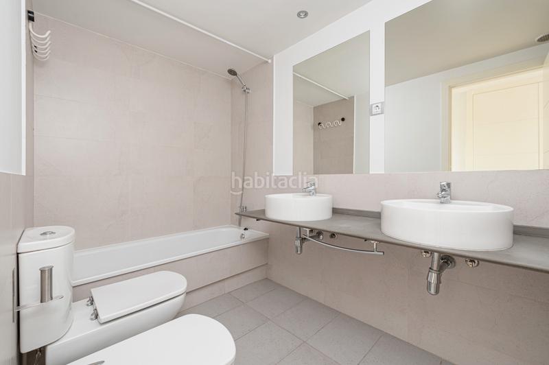 Foto f55c2016-ca37-42a6-9a4e-ea769369aae0. Appartamento in san juan de ortega 78 in Las Tablas Madrid