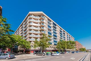 Etagenwohnung in Cesáreo alierta 23