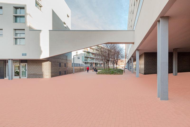 Foto ddbd37ea-a163-42c6-a771-f9d57d7189b7. Appartamento in princ. de viana 21 in Sota el cami ral Granollers