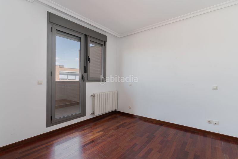Foto 6095bfbe-8c1c-46ca-8f0c-4e8533d254fc. Pis a Las Tablas Madrid
