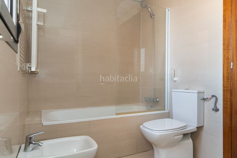 Foto 7215413a-1a48-4b18-88b1-d442c3805d07. Pis a Las Tablas Madrid