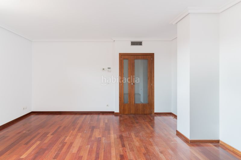 Foto dac944a3-eea4-442e-9d89-71c87cdf659c. Pis a Las Tablas Madrid