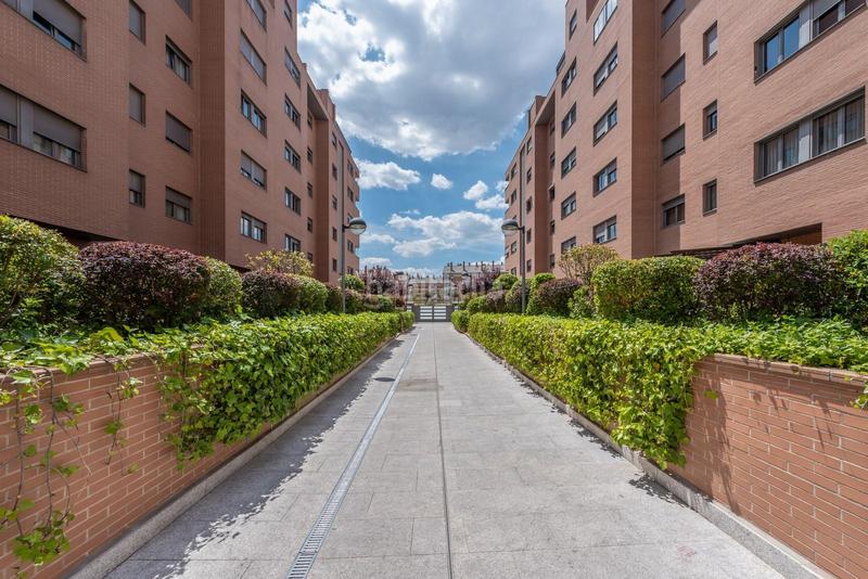 Foto 6ffa5704-69d2-4dc0-b882-1f0f553ea9b0. Appartement dans san juan de ortega 24 dans Las Tablas Madrid