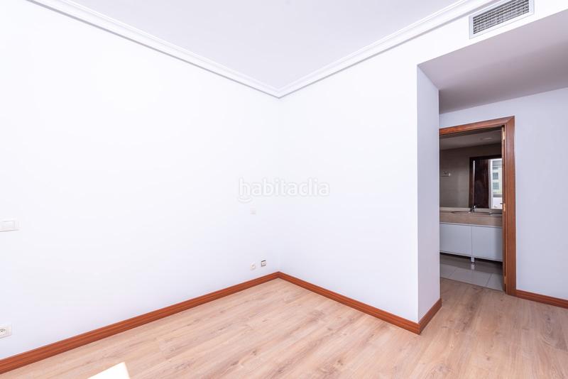 Foto d0c84d82-97cc-46b5-aab4-0ffb43e9ea2e. Etagenwohnung in san juan de ortega 24 in Las Tablas Madrid