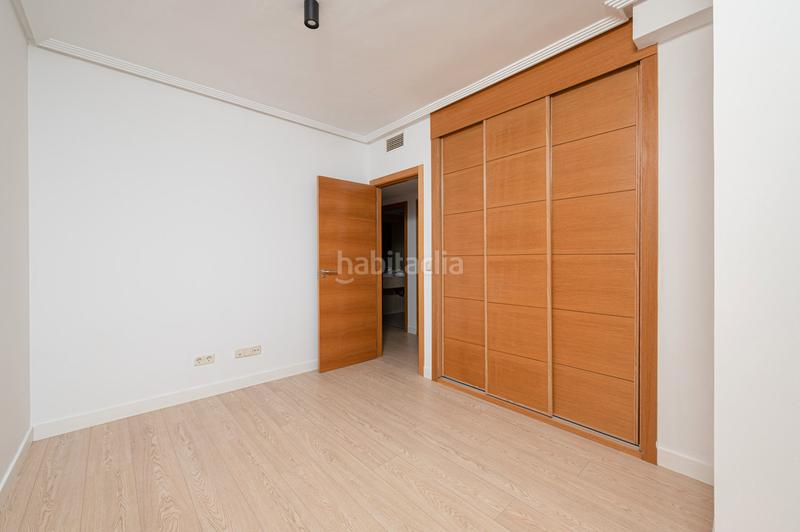 Foto 3ffa8570-217c-4d4d-9ff9-a2be0bfcd82c. Pis a euro 21 a PAU de Carabanchel Madrid