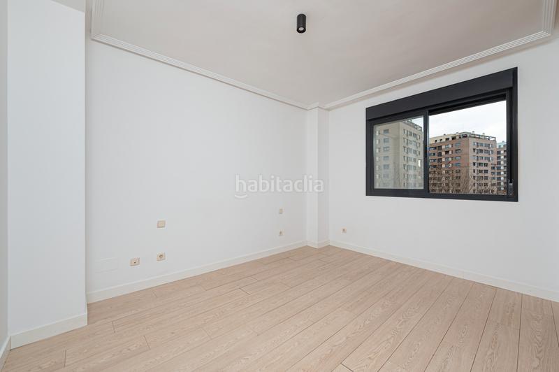 Foto c28e5944-9ab9-4013-9f05-c9ba8482e380. Pis a euro 21 a PAU de Carabanchel Madrid