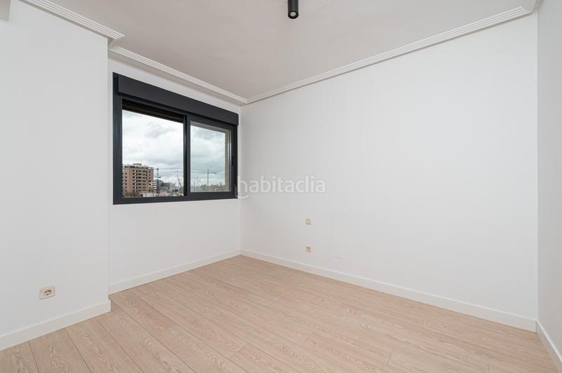 Foto d8e5259f-4c9a-4968-9cc9-d34325d04dd7. Pis a euro 21 a PAU de Carabanchel Madrid