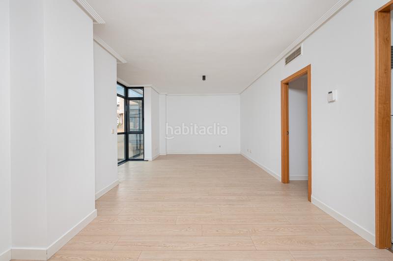 Foto ced1cfe9-a06f-4108-ae66-437b290a398a. Piso en euro 21 en PAU de Carabanchel Madrid