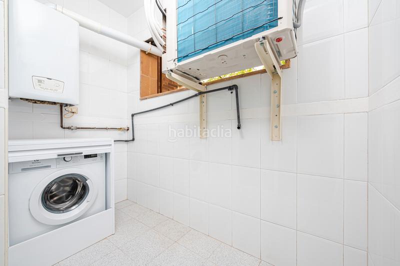 Foto fddfaf71-8e2a-44e5-a30e-908bd8c2e418. Piso en golfo de salónica 63 en Costillares Madrid