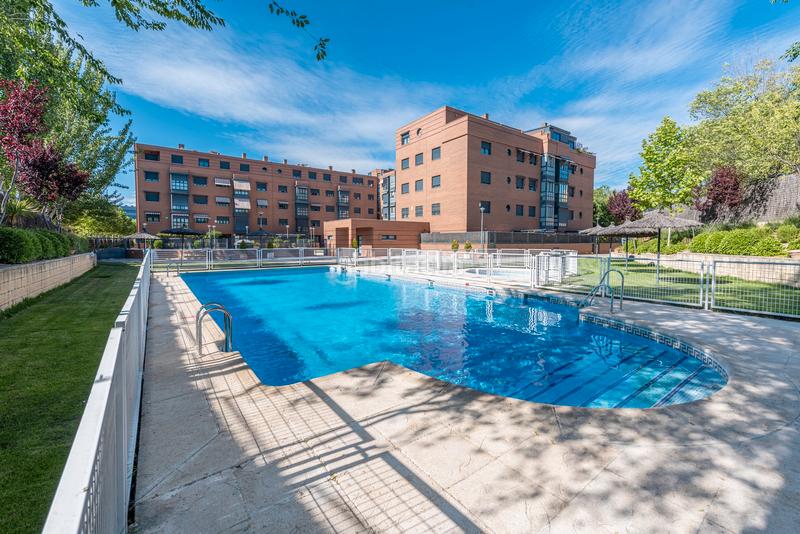 Foto 42ad2669-7b47-4d7a-8c38-c4e5904a47bd. Appartamento in alcalá 690 in Rejas Madrid