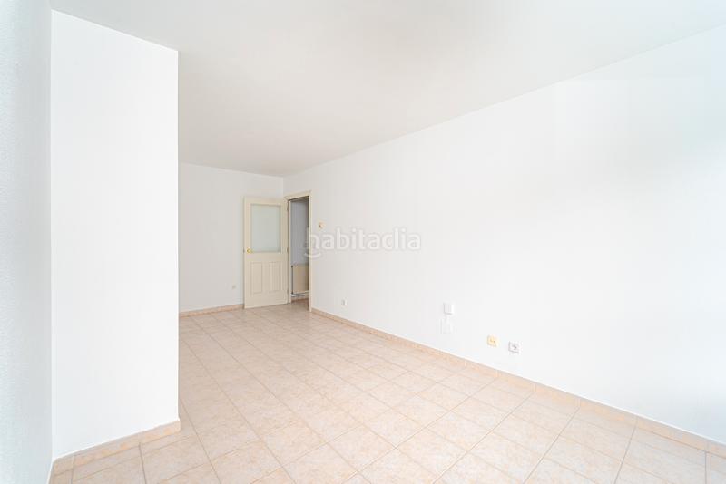 Foto 511c8e4c-480a-414a-be06-681cd4652c41. Flat in m. gonzález garcés 73 in Portádego - Vilaboa Norte Culleredo