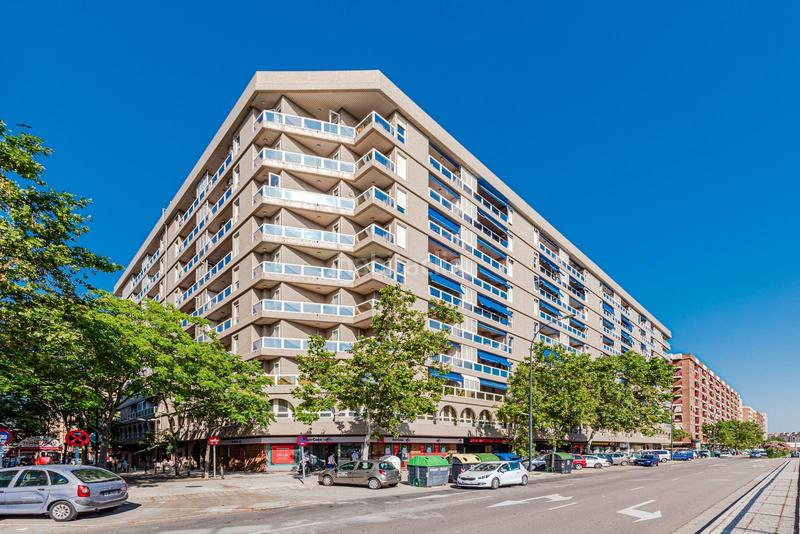 Foto 35d85665-4253-4066-ba61-6529cd30b006. Miete etagenwohnung in cesáreo alierta 23 in La Granja Zaragoza