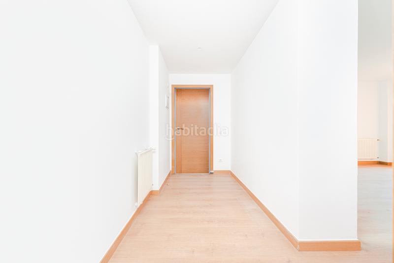 Foto 255a8124-11bf-4b60-8239-42ecc5409fc7. Rent flat in estocolmo 17 in Parque Oeste-Fuente Cisneros Alcorcón