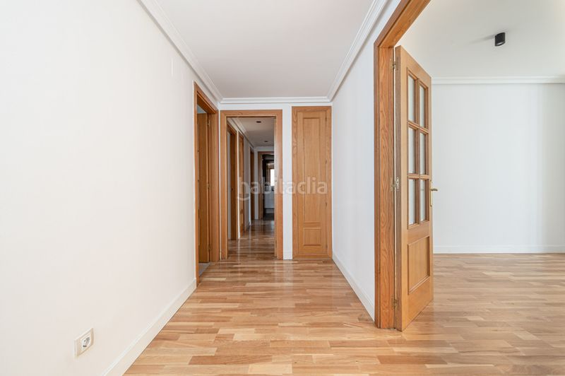 Foto 1a2bf089-e449-4643-a0f8-1ae3fabf9c8f. Piso en Legazpi Madrid