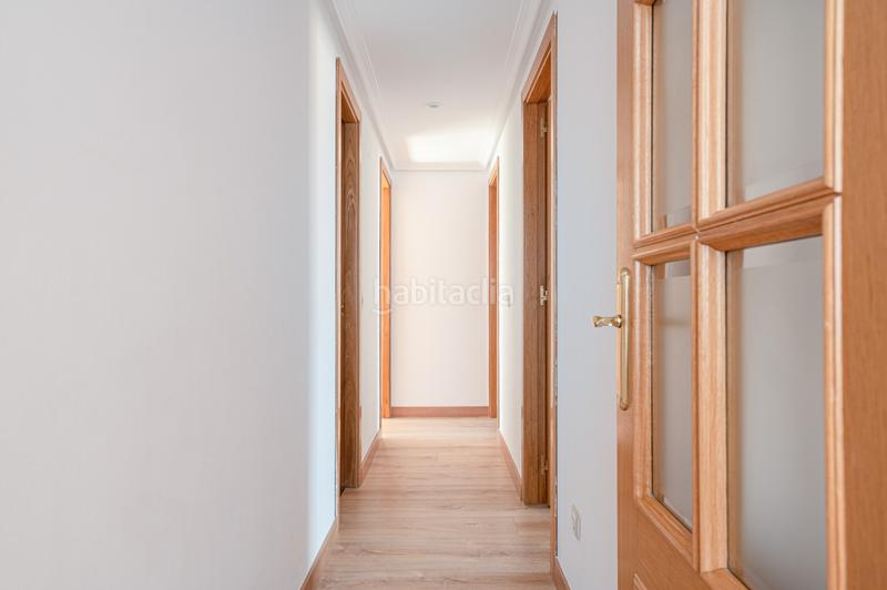 Foto 41b6ffd1-cdaf-4583-90c0-242b5e475fce. Piso en planetario 1 en Legazpi Madrid