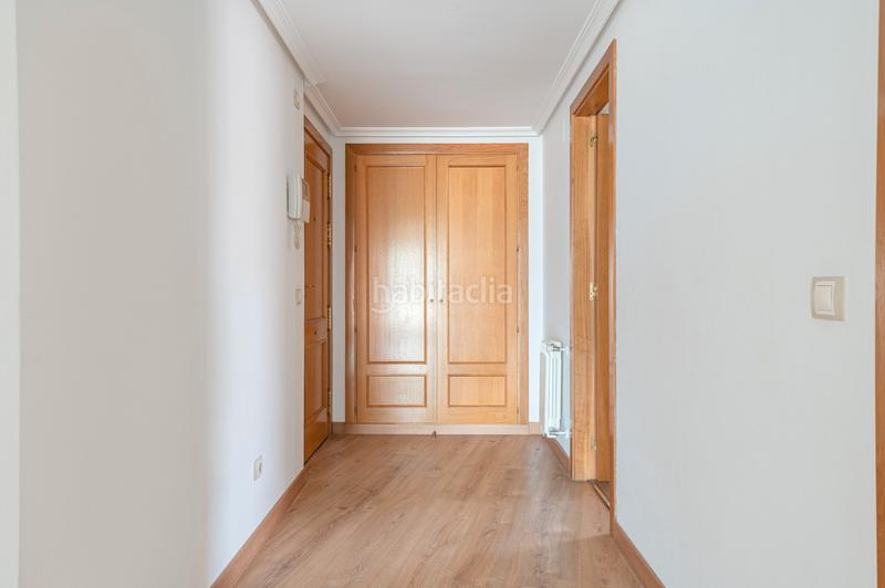 Foto 81fa70a9-bc67-407c-8b98-4819b2e6dffd. Piso en planetario 1 en Legazpi Madrid