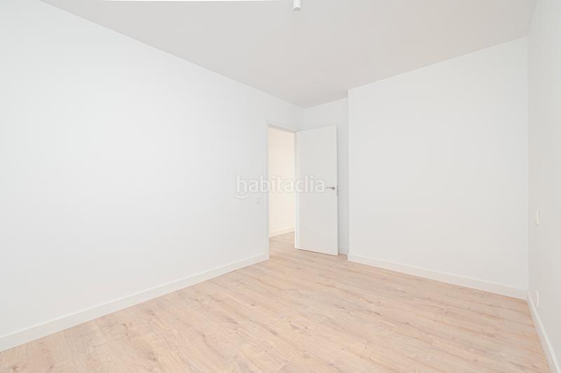 Foto b0136638-3ee7-47b4-a0d4-c6f353647aef. Etagenwohnung in torrelaguna 65 in San Pascual Madrid