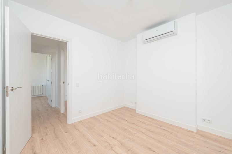 Foto 896882b7-18ca-4ab0-8bfa-3d9d75724f06. Appartement dans torrelaguna 65 dans San Pascual Madrid