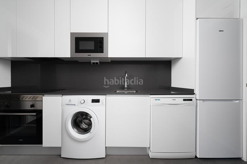 Foto 116f02be-656f-4fd6-9564-26b42b1cbc51. Piso en torrelaguna 65 en San Pascual Madrid