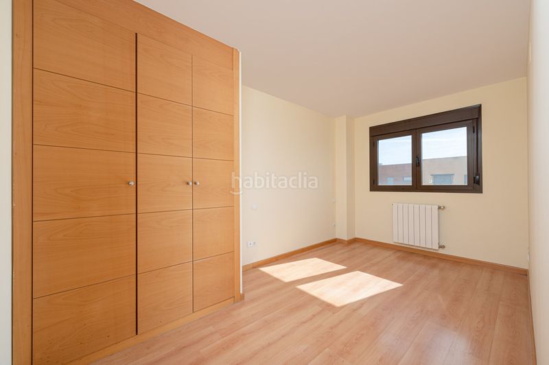 Foto 2e4ce3d7-9b96-4fb5-a025-101cbff87ec0. Piso en puentedey 5 en Ensanche de Vallecas-La Gavia Madrid