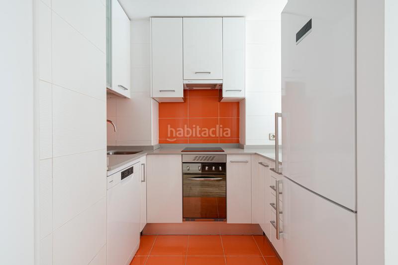 Foto d49b852d-8dce-4ec4-8df7-677d8314373f. Appartement dans dirección 338 dans La Paz Madrid