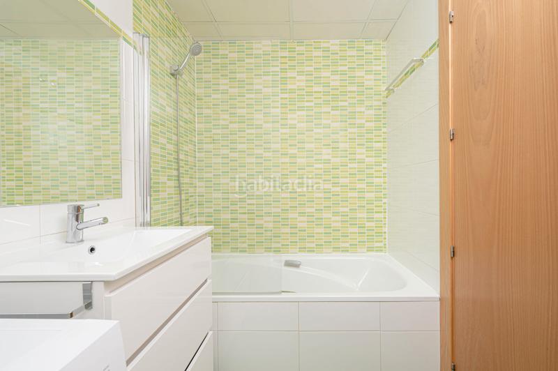 Foto dfed9e18-d30c-4e00-a370-e6bf16df78b8. Appartement dans dirección 338 dans La Paz Madrid