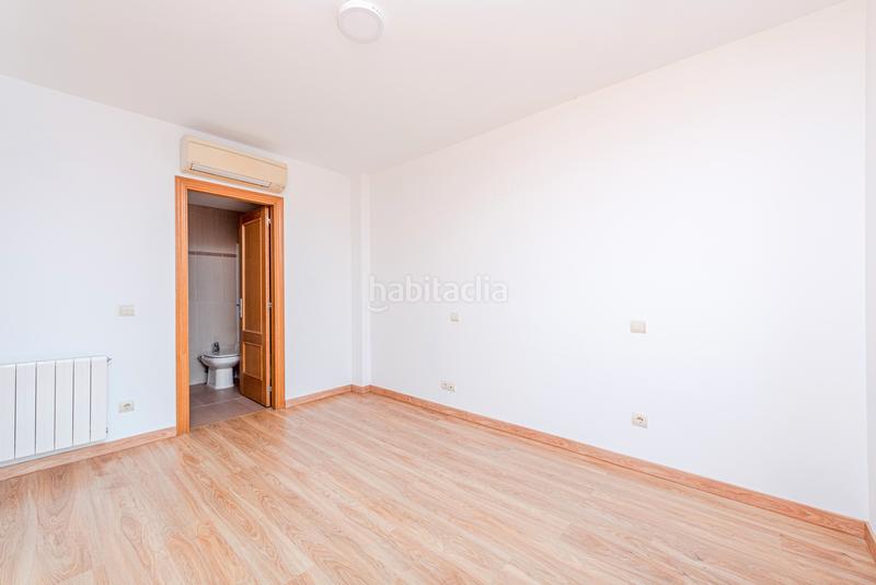 Foto b33b1531-2c9d-46c2-8f8e-20547c6fc282. Affitto appartamento in ensanche de vallecas 67 in Madrid