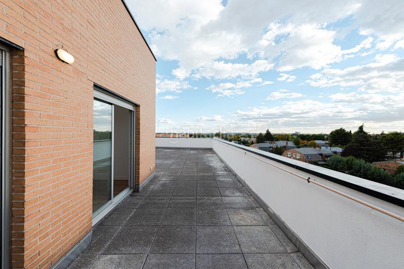 Foto abdc6d77-49f8-4ce8-9461-0a5aca4a932b. Miete etagenwohnung in vicente morales 3 in Conde Orgaz - Piovera Madrid
