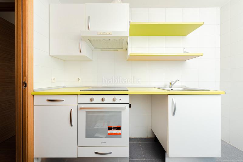 Foto b51b2d20-1b3c-4eb9-ab06-ae3659016c8c. Affitto appartamento in jacobeo 68 in PAU de Carabanchel Madrid