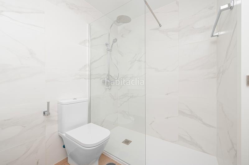Foto 1ce3c884-f9c5-412c-a992-ab8c23681f2a. Rent studio in san benito 5 in Almenara-Ventilla Madrid