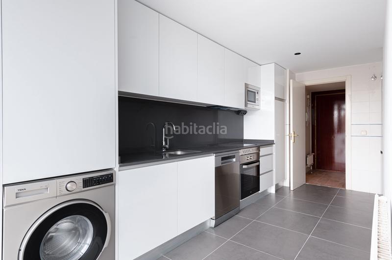 Foto d056e430-0adc-4b54-8385-f5d71d29486c. Rent flat in el algabeño 27 in Conde Orgaz - Piovera Madrid