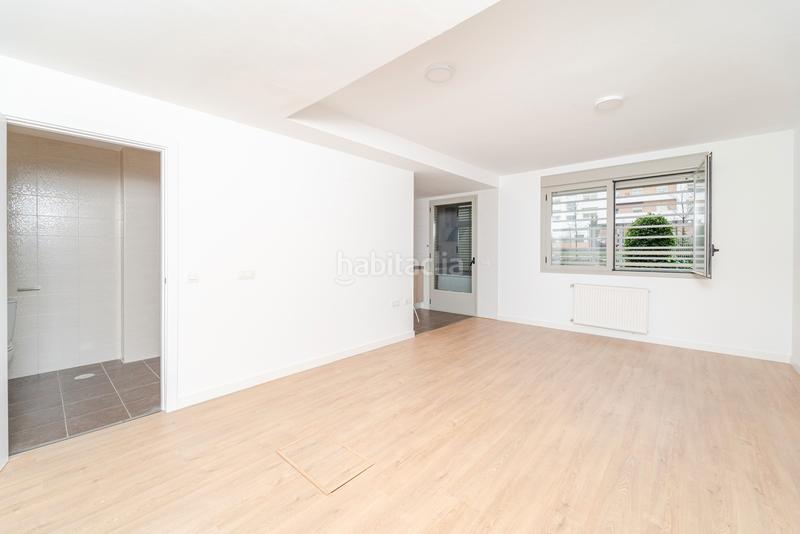 Foto 71d1c4db-5281-480d-90fc-3b3cd06b7e80. Rent flat in cefeo 16 in Sur - PAU 4 Móstoles