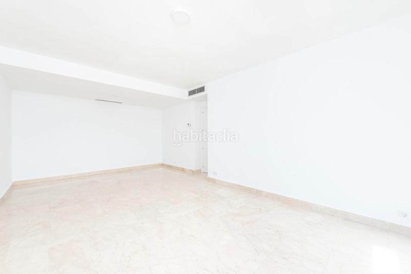 Foto 6aa0f4e5-6c62-499d-87c4-83febb8cca67. Miete etagenwohnung in esteban palacios 6 in Conde Orgaz - Piovera Madrid