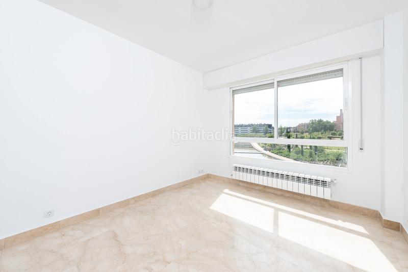 Foto 0e840b11-1ffc-456a-b9c1-3bab30a6d836. Rent flat in esteban palacios 6 in Conde Orgaz - Piovera Madrid