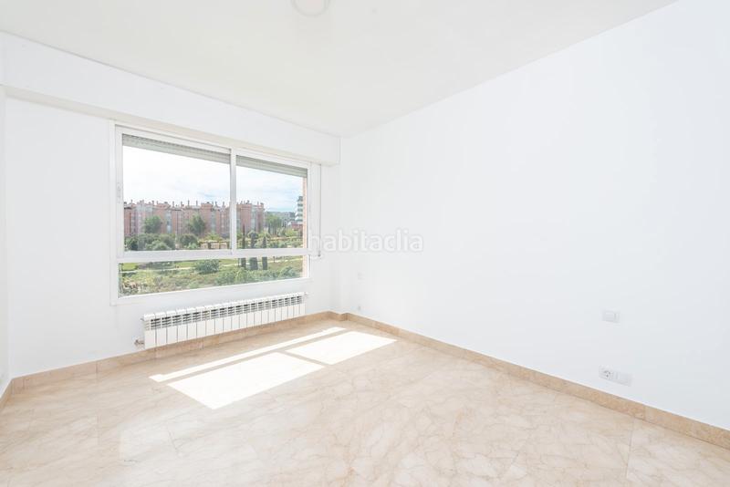 Foto 5b0e1f9f-da9f-4a61-b347-c031028f25af. Rent flat in esteban palacios 6 in Conde Orgaz - Piovera Madrid