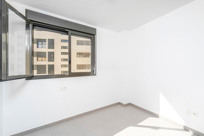 Foto f75dcf9b-5a78-4027-825c-0b3eca52c5a7. Rent flat in c.climent gonzál. 9 in Nou Benicalap Valencia