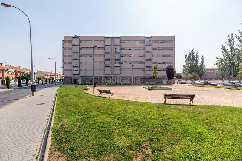 Foto d97ce2a3-e04d-45fa-ad60-de094d203532. Appartement dans de las lagunas 4. bl 5 4 dans Fuentebella-San Fermín-El Leguario Parla