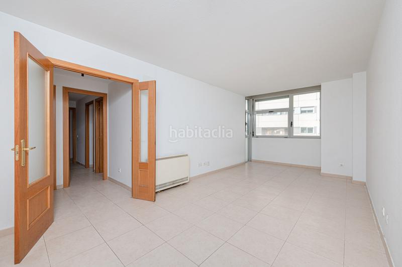 Foto d9e9fae5-29ac-4cda-a238-b8e4373eeee4. Appartement dans de las lagunas 4. bl 5 4 dans Fuentebella-San Fermín-El Leguario Parla
