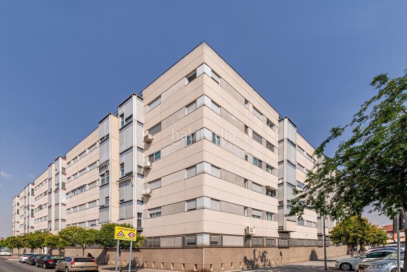 Foto 4a1286af-2b83-43e4-bf3b-091e2c9b1529. Piso en de las lagunas 4. bl 5 4 en Fuentebella-San Fermín-El Leguario Parla