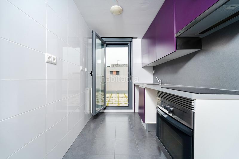 Foto 59c1fdec-d927-44f0-ac48-7bdc1f67d023. Lloguer pis a lina odena 5 a Buenavista Getafe