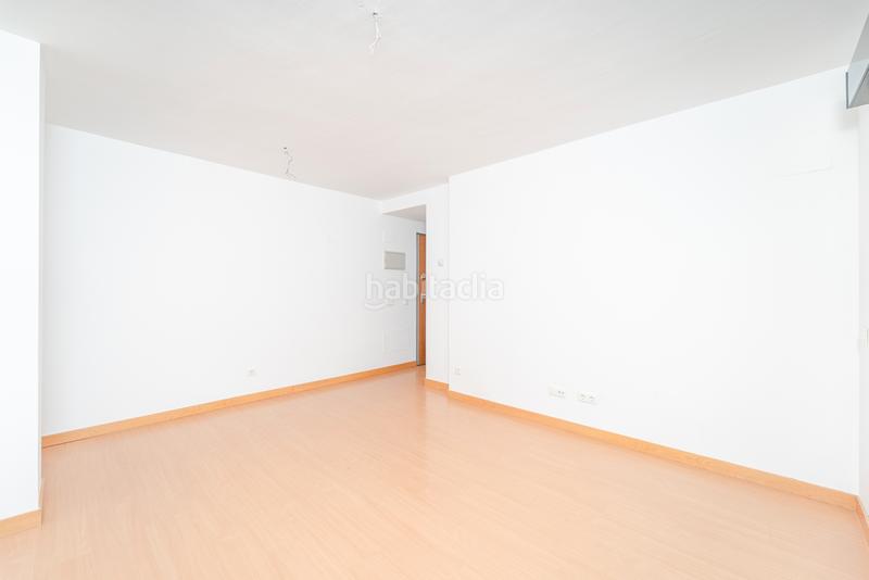 Foto f2a6657d-5ffa-47d1-84c9-8459e98289f8. Lloguer pis a lina odena 5 a Buenavista Getafe