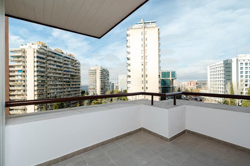 Foto a42c9d01-0a12-416d-89ab-7970be15a931. Flat in torrelaguna 67 in San Pascual Madrid