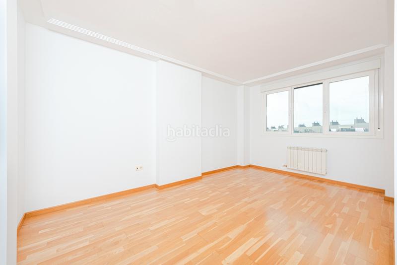 Foto ff55cd63-70e1-4c52-8392-2ed130d85ded. Etagenwohnung in galana 54 in Pinar del Jalón Valladolid