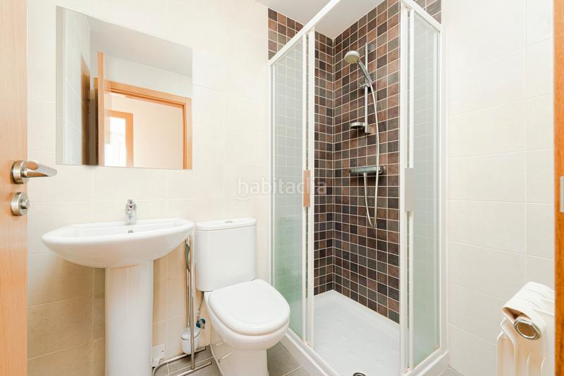 Foto 857a182b-03d7-4e44-a18a-6eccefdc4236. Piso en galana 54 en Pinar del Jalón Valladolid